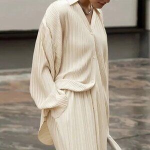 NWT COMMENSE Oversized Cream Plisse Button Up Shirt Size XS